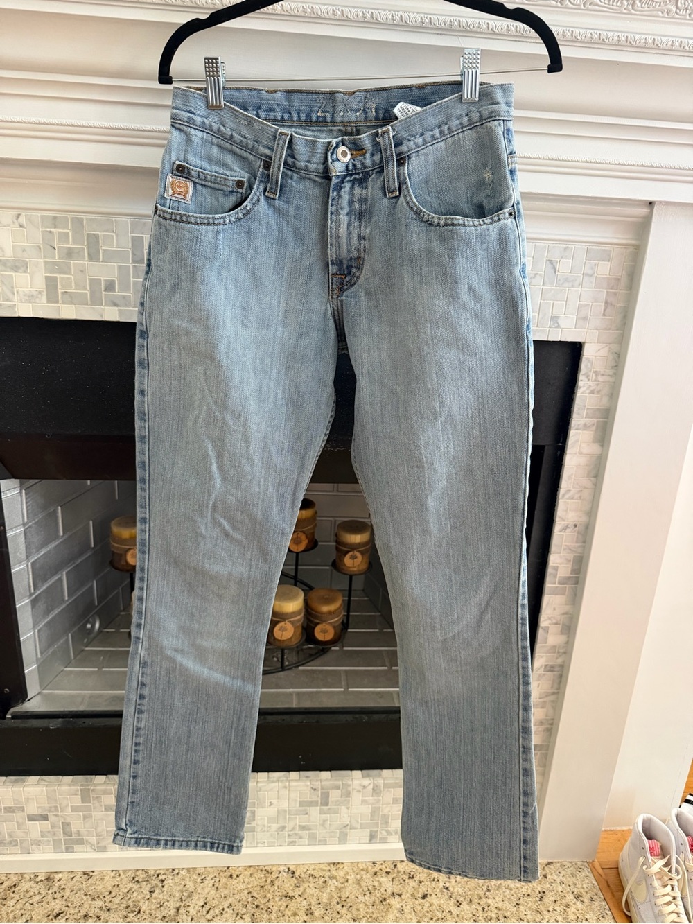 Light Wash Men’s Straight Leg Cinch Jeans 29x34